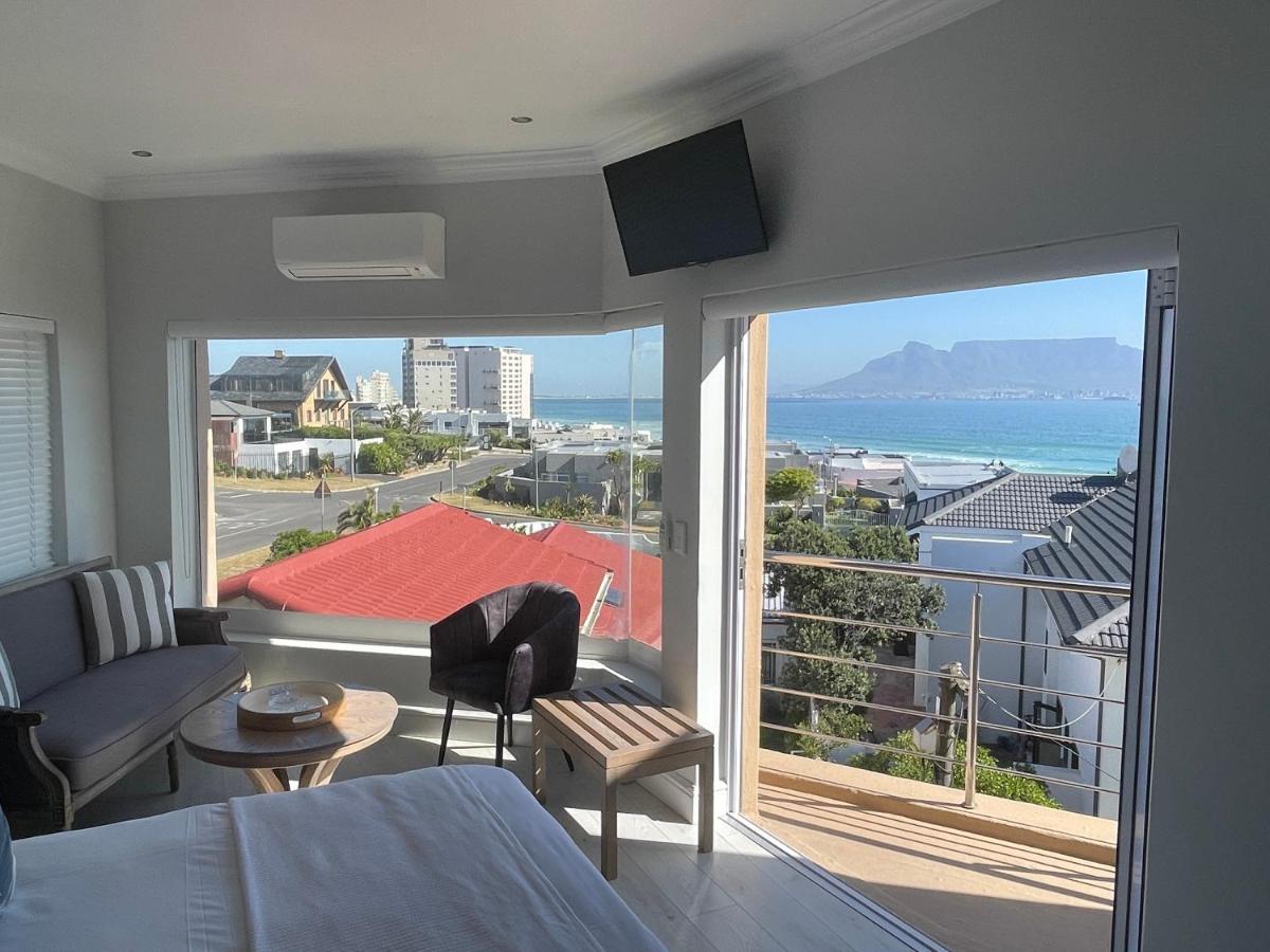 Gull On The Bay Boutique Guest House Bloubergstrand Room photo