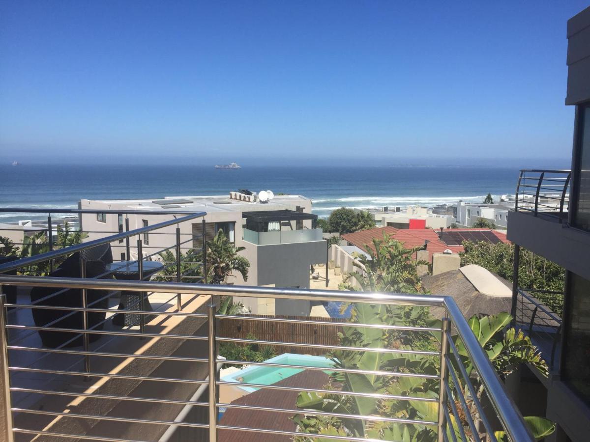 Gull On The Bay Boutique Guest House Bloubergstrand Exterior photo