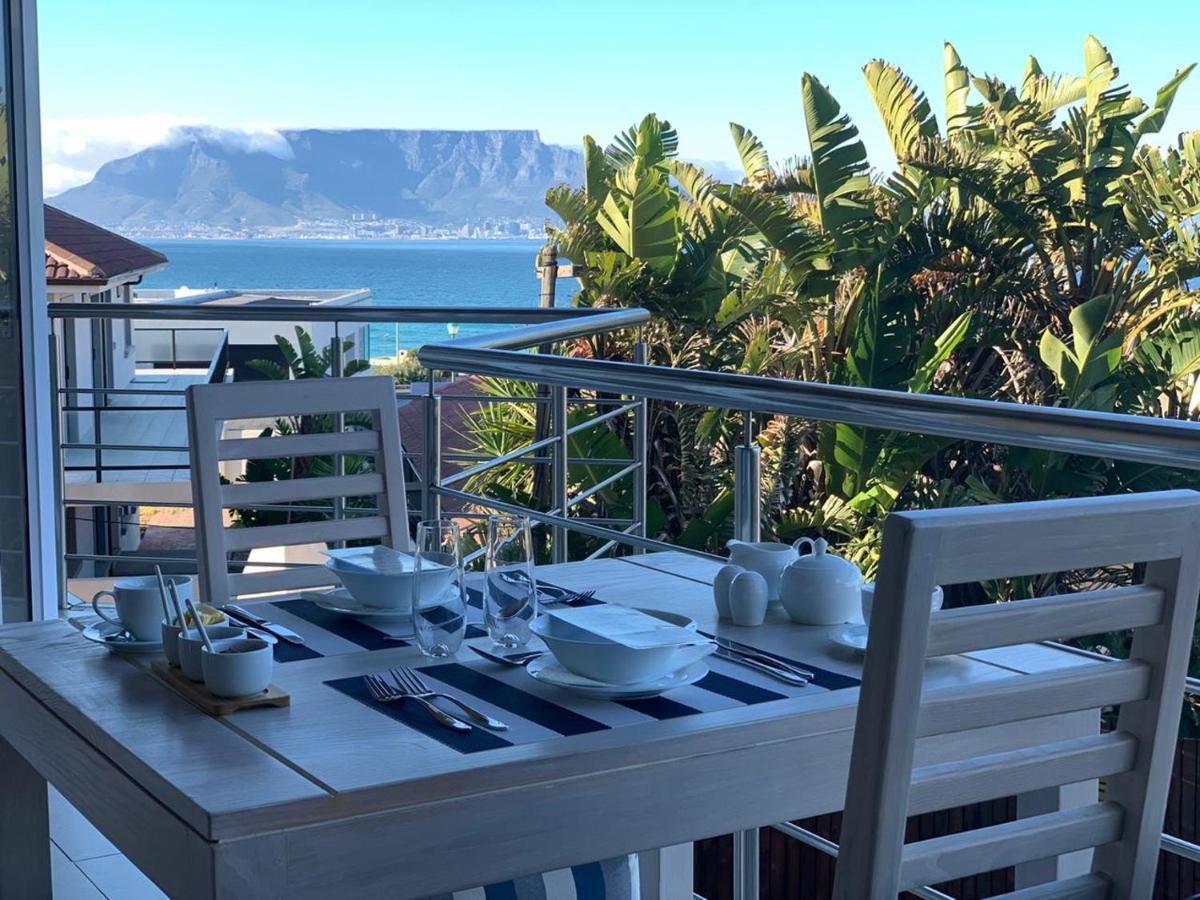 Gull On The Bay Boutique Guest House Bloubergstrand Exterior photo