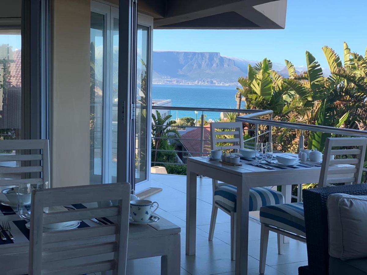 Gull On The Bay Boutique Guest House Bloubergstrand Exterior photo